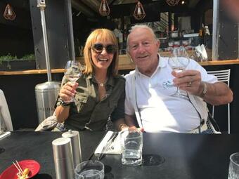 Captivating 4-bed Villa In Loupian