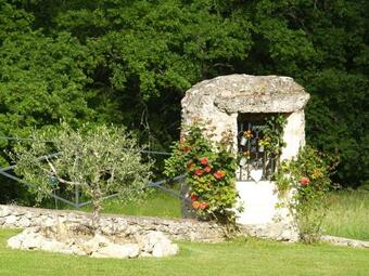 Bed & Breakfast A Labourdette