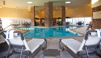 Hotel Country Inn & Suites St. Paul East