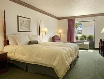 Ramada Jackson Airport Hotel