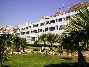 Aparthotel Aguadulce