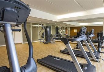 Hotel Holiday Inn Express And Suites New Orleans Airport