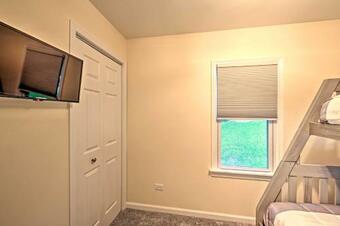 Updated Twin Lakes Cottage, Walk To Lake Mary