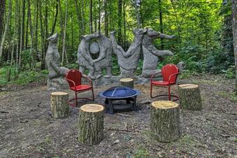 Cabin Hideaway With Fire Pit - 20 Mi To Floyd!