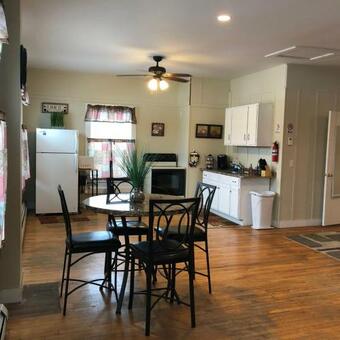 Studio At 57 Main