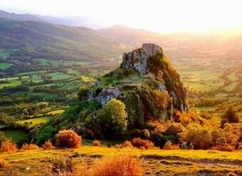 Luxury Countryside Cottage With Mountain Views