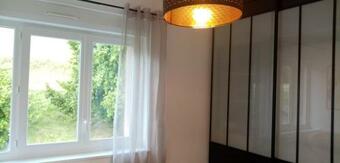 Apartamento Doux Et Chaleureux T2 Avec Balcon Et Parking.