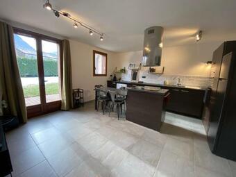 Apartamento Appartement Douillet, Proche Gare, Terrasse, Cave