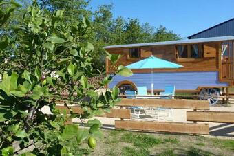 Hostal Roulottes Au Pied Du Vercors