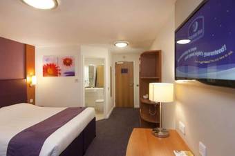 Hotel Premier Inn Manchester Airport Runger Lane North