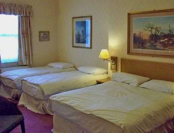 Waterford Lodge Hotel