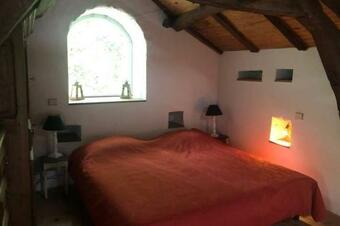 Cottage De Charme Au Domaine Du Ch�teau Avec Terrasse Et Acc�s Piscine