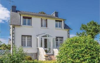 Holiday Home Rue De La Fontaine