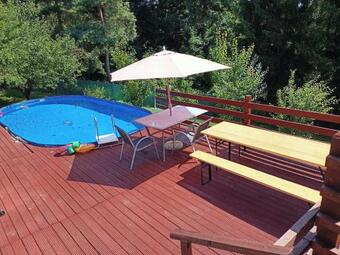 Apartamento Chata S Baz�nem Stra?isko