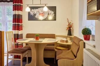 Rekrea?n� D?m Dony