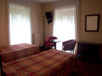 Hotel Termas De Li�rganes