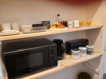 Bed & Breakfast Chambre D H�te M�m� Germaine