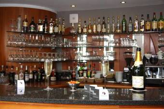 Aparthotel Best Western Plus Aero 44 Charleroi Airport