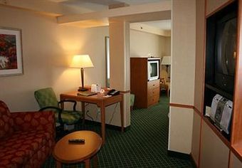 Hotel Fairfield Inn & Suites Sudbury