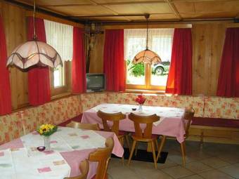 Hostal G�stehaus Alpenruh