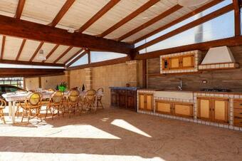 Villa Salentina Piscina Idromassaggio Borghi M330