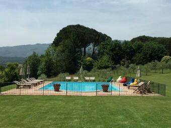 Villa Vitrea