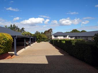 Best Western Plus Ambassador On Ruthven Motor Inn