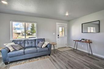 Bright And Modern Augusta Home - Walk To Town!