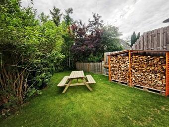 Apartamento Moderne Ferienwohnung In Ruhiger Lage