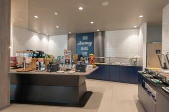 Hotel Hampton By Hilton Munich City North