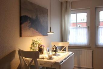 Apartamento D�rphuus Wohnung Dorfblick