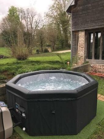 Maison Au Bord De Riviere , Proche De La Mer- Spa Semi Rigide Plein Air En Option