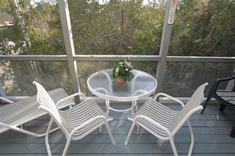 Cedars Tennis Resort By Rva