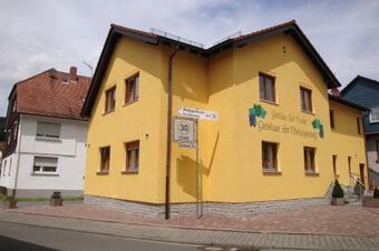 Hotel Gaestehaeuser Am Nibelungensteig