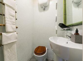 Hostal Opera Suites - Il Sentiero Della Felicit�