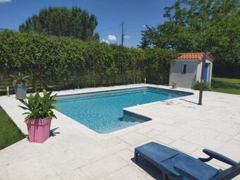 Bed & Breakfast Les Agapanthes Du Frontonnais