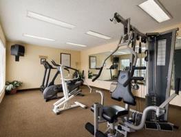 Motel Baymont Inn And Suites - Dublin