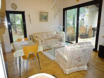 La Pinede Avec Piscine,gite De Charme Du Midi