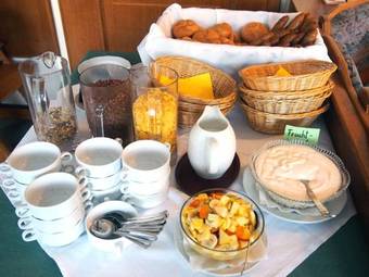 Hostal Gasthof Zur Donaubr�cke