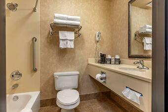 Hotel Comfort Inn & Suites Russellville