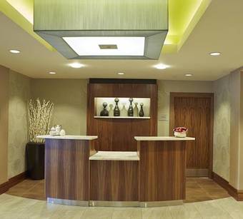 Hotel Courtyard Ithaca