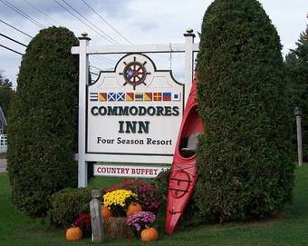 Hotel Commodores Inn