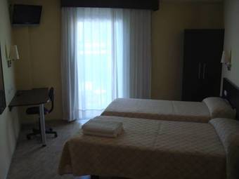 Albergue Hostal Sant Sadurn�