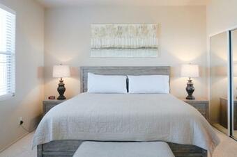 3 Bed 2 Bath Apartment In Oro Valley