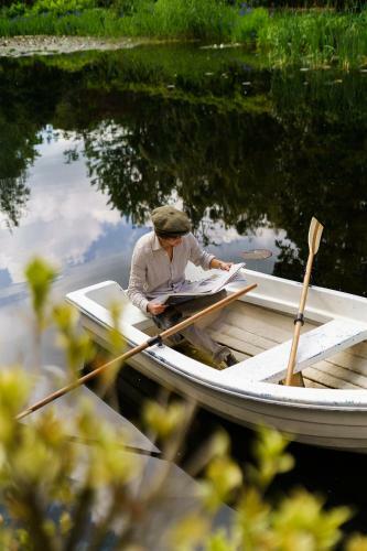 Relais La Foleia - Luxury Villa With Private Lake