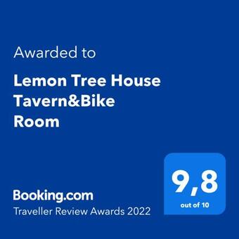 "lemon Tree House" Tavern&bike Room
