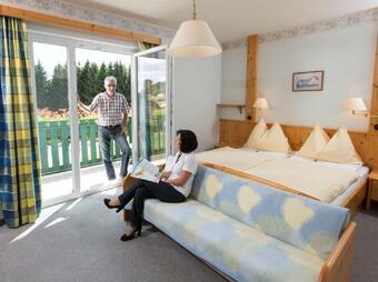 Hostal Caf�-pension Kristall