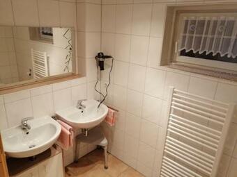 Apartamento Ferienwohnung-fischer