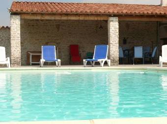 G�te Du Clos De La Vigne