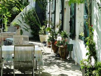 Bed & Breakfast Maison Du Pierrou